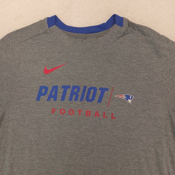 Nike New England Patriots Graphic Short Sleeve Football Shirt Mens Size L Gray - Picture 1 of 8
